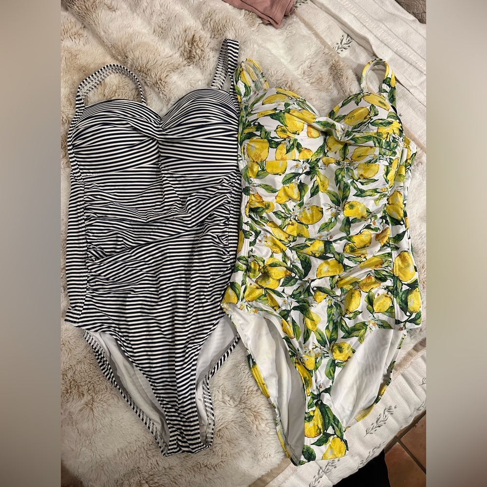 Nip Tuck Joanne One Piece Swimsuits- Size 6